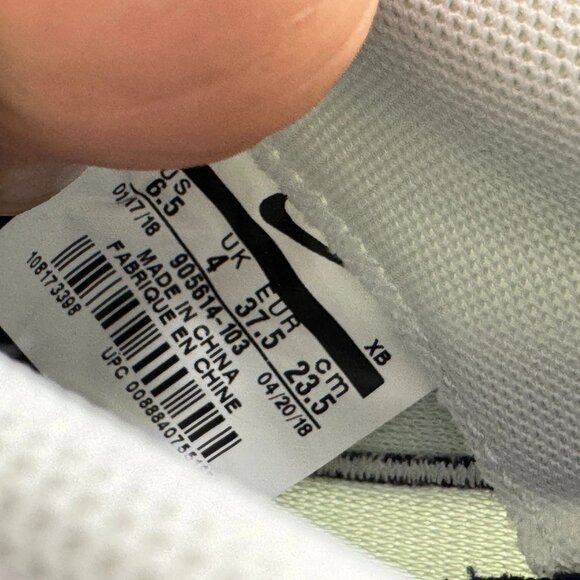 Size 6.5 Nike Classic Cortez Womens Chenille Swoosh Red Crush Sneaker 905614-103 - Picture 10 of 12